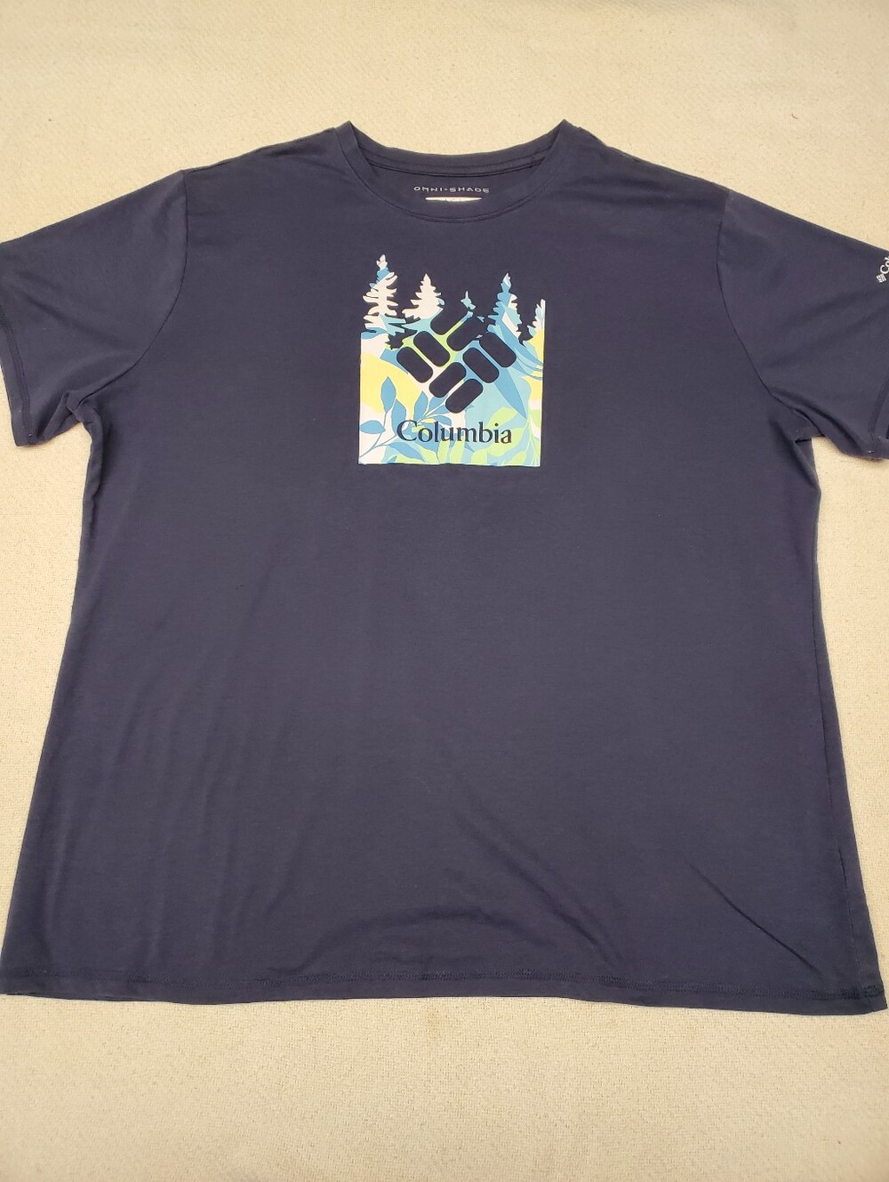 Columbia Men’s Navy Graphic Logo T-Shirt